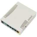 MikroTik RouterBOARD 951Ui-2HnD with Reference: RB951UI-2HND