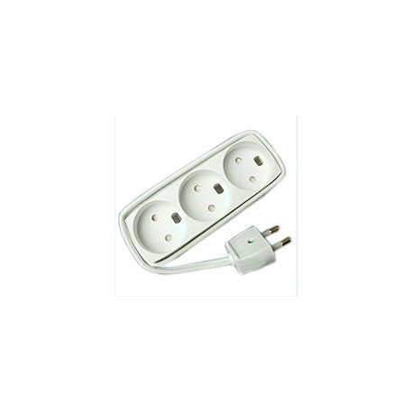MicroConnect 3-way power stripno earth, Reference: W128789746
