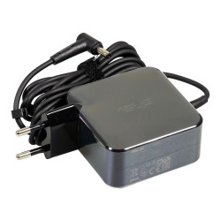 Asus AC ADAPTER 45W 19V -2.37 A Référence: 0A001-00235000